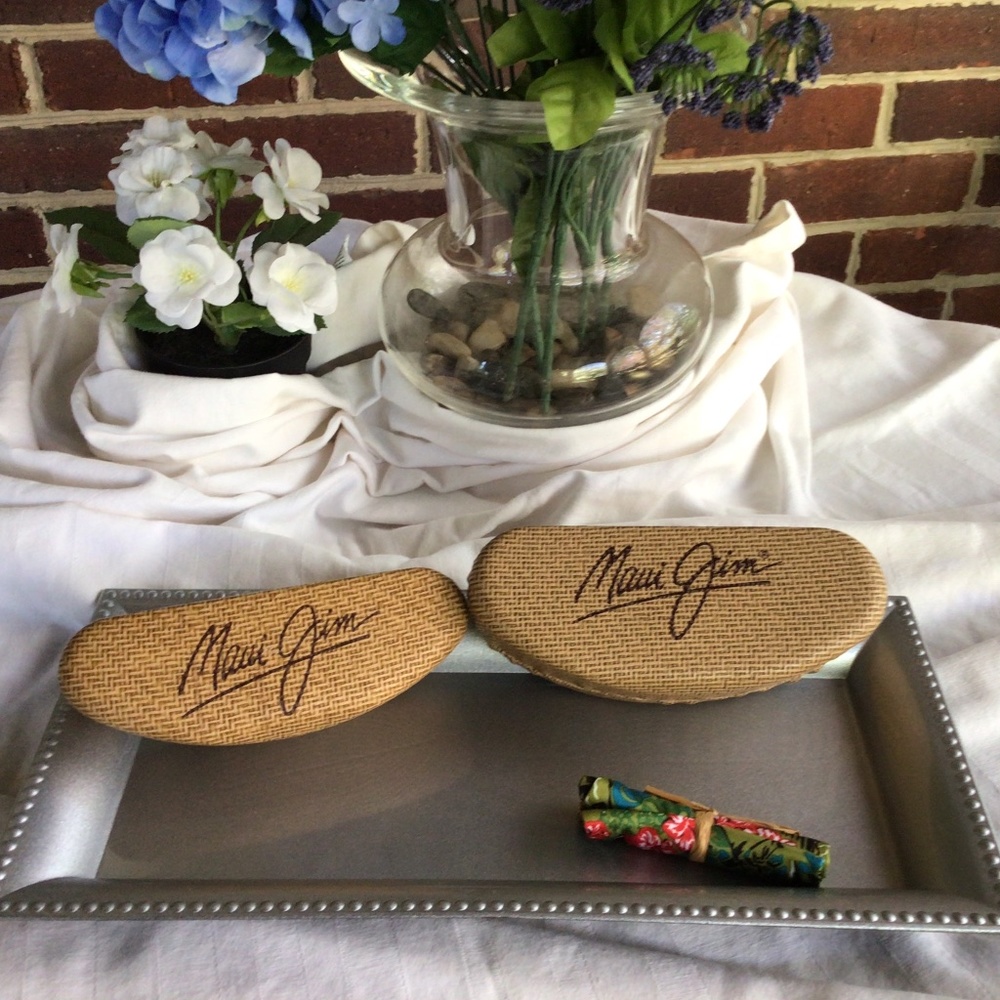 Two Maui Jim Woven sun Glass Cases Authentic